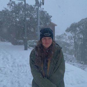 Meet your Posher, Kaitlyn